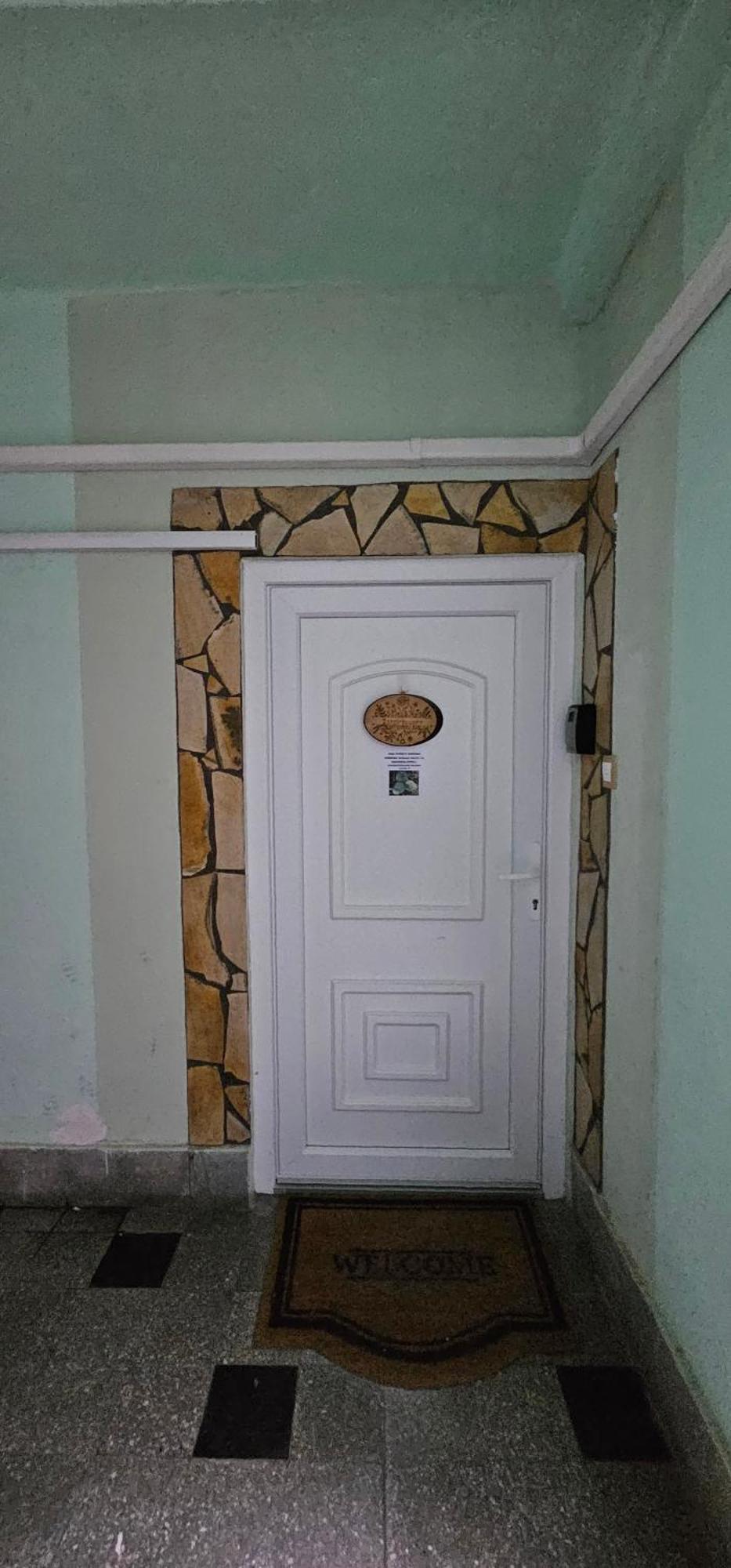 Anna Gyoengye Apartman Debrecen Ngoại thất bức ảnh
